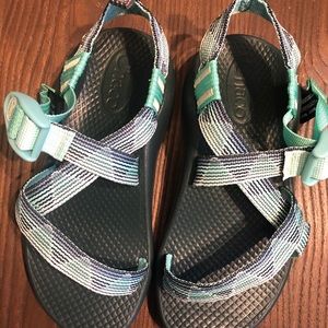Chaco NEW green Z1 ecotread big kids sandals (size 1)